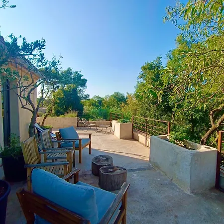 Uzes Mazet Classe Tres Jolie Vue Commerces A Pieds Villa